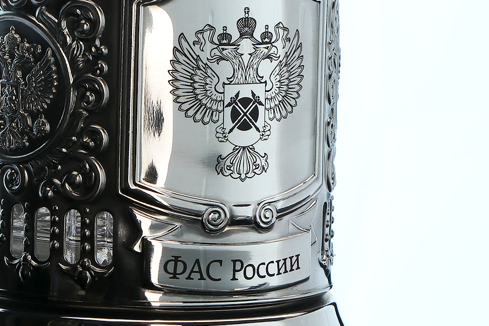 Наносим&nbsp;лазерной гравировкой логотип на медалях, наградах, кубках