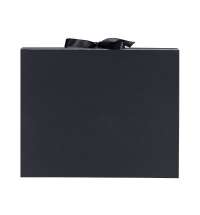 Коробка разборная на магнитах с лентами