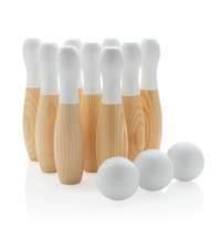 Деревянный набор для игры в боулинг на траве