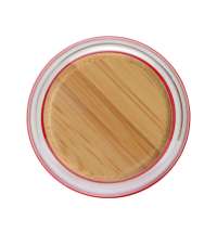 Стеклянная бутылка для воды в силиконовом чехле «Refine»