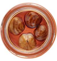 Лесные орехи Nutree в сиропе шиповника