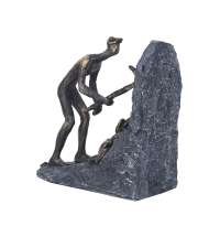 Статуэтка из полистоуна 