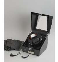 Шкатулка из дерева для часов с подзаводом