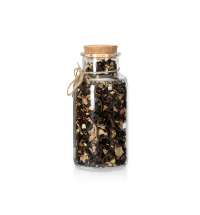 Чай черный, с соком имбиря, кусочками апельсина и малины