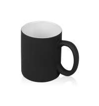 Кружка с покрытием soft-touch «Barrel of a Gum»