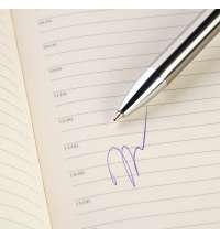 Шариковая ручка iP, черная