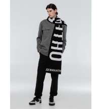 Шарф &laquo;Девиантно&raquo;