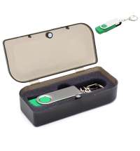 Флешка Twist 32 Гб в футляре, зеленая