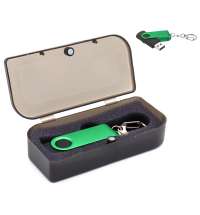 Флешка Twist Color 16 Гб в футляре, зеленая