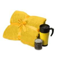 Подарочный набор «Tasty hygge» с пледом, термокружкой и миндалем в шоколадной глазури