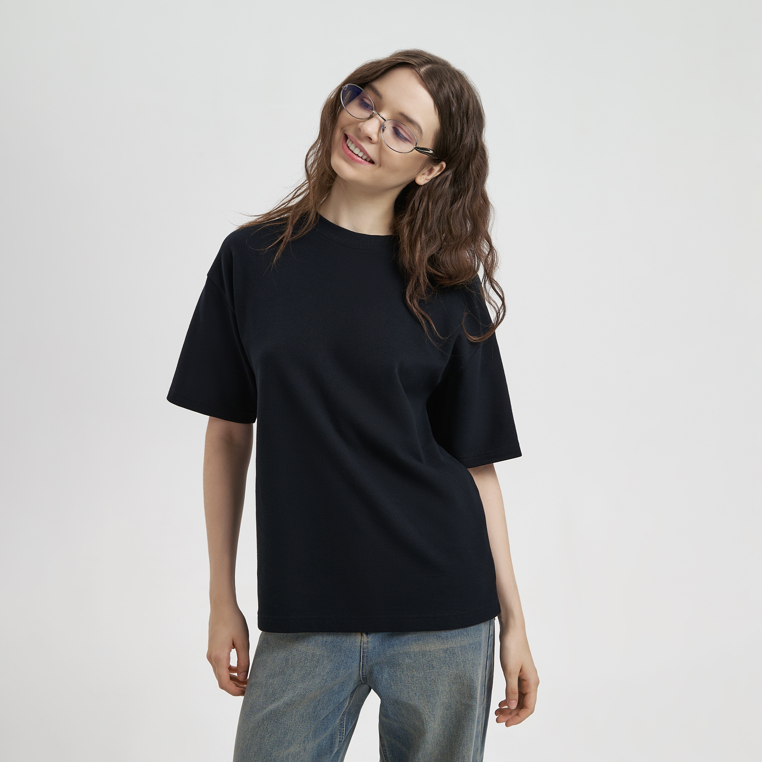 Футболка унисекс премиум AURA, черный