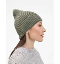 Шапка Catch Match без помпона, зеленая (полынь)