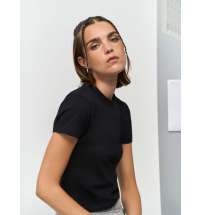 Футболка женская Lilia, черная