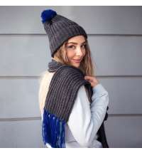 Шапка и шарф GoSnow с ярким пoмпоном и кисточками