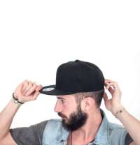 Бейсболка SNAP BACK, 6 клиньев, пластиковая застежка