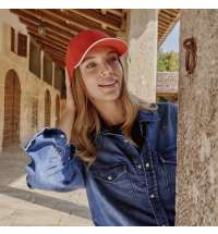 Бейсболка LIBERTY SANDWICH-S 270, 6 клиньев, металлическая застежка