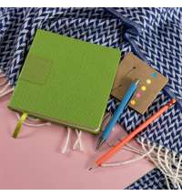 Ежедневник недатированный Scotty, А5-,  зеленое яблоко, кремовый блок, без обреза