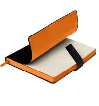 Ежедневник недатированный Stellar, А5, черный, кремовый блок  в линейку, с оранжевым обрезом