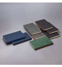 Ежедневник недатированный Muse, темно-синий, А5, с темно-серой декоративной полосой, блок в линейку