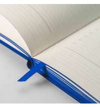 Ежедневник недатированный Solas, формат А5, с магнитом синий ройал, кремовый блок  в линейку