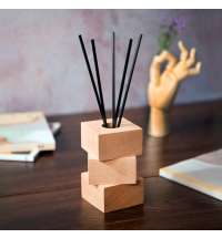 Парфюм для интерьера с аромадиффузором по мотивам Rosso