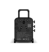 Универсальный адаптер Xoopar Luggie со встроенными вилками типов EU, UK, US и AUS