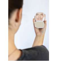 Зеркало для макияжа Reflecta из переработанного пластика RCS