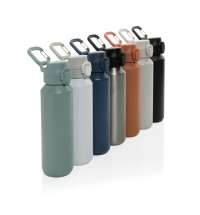 Спортивная бутылка Via из переработанной стали RCS с карабином, 600 мл