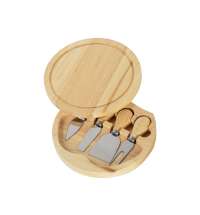 Подарочный набор для сыра в деревянной упаковке «Reggiano»