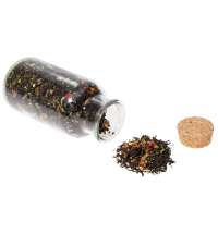 Чай черный с соком ананаса, клубникой, мятой, медом и лимоном