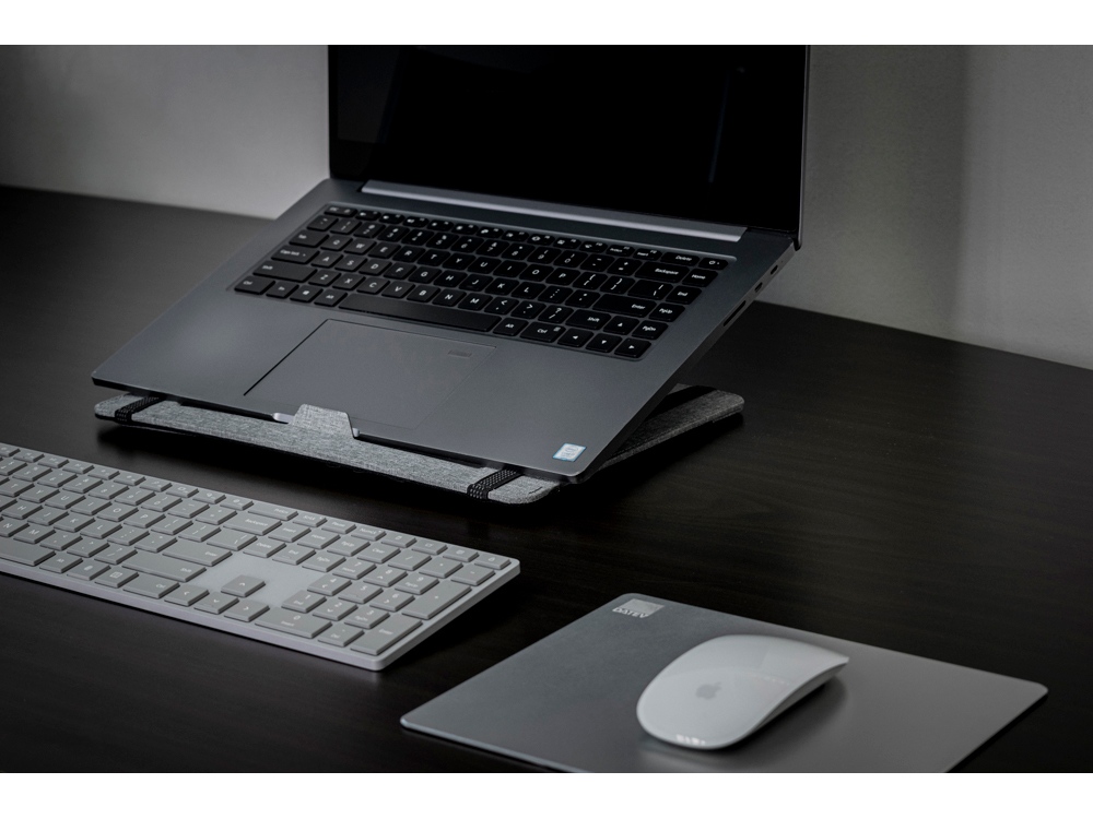 Складная подставка для ноутбука и органайзер для аксессуаров &laquo;Clipboard Pro&raquo;