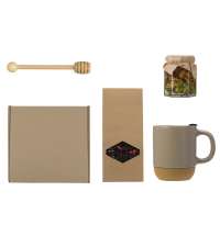 Подарочный набор с чаем, кружкой, медом и ложкой для меда