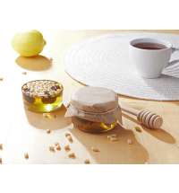 Мед с сосновыми шишками и кедровыми орехами