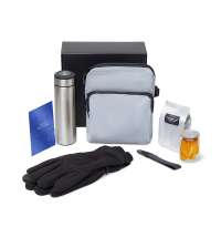Подарочный набор &laquo;Re:m. Step&raquo;  с термосом, перчатками и сумкой