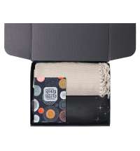 Подарочный набор &laquo;Re:y. Haven&raquo;  с пледом, кружкой и чаем