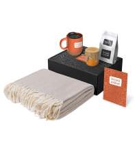 Подарочный набор &laquo;Re:y. Nest&raquo; с пледом, кружкой и вареньем