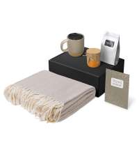 Подарочный набор &laquo;Re:y. Nest&raquo; с пледом, кружкой и вареньем