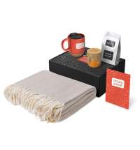 Подарочный набор &laquo;Re:y. Nest&raquo; с пледом, кружкой и вареньем