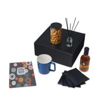 Подарочный набор &laquo;Re:y. Treat&raquo; с кружкой, сиропом и попкорном