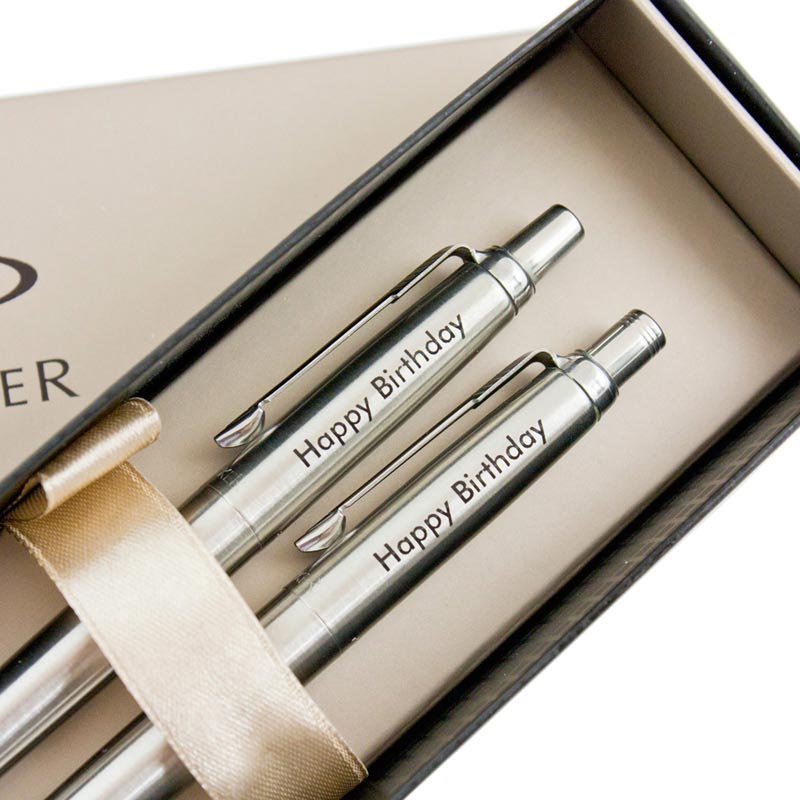 лазерная гравировка на ручках. ручки паркер с гравировкой. лазерная гравировка на ручках. авторучки с логотипом. ручки с гравировкой.